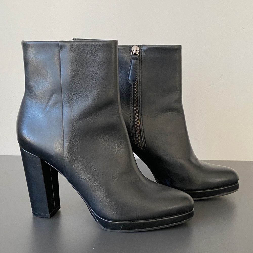 ANTONIO MELANI Black Leather Heeled Ankle Boots Sz 8.5 Classic Chic Preppy Boho